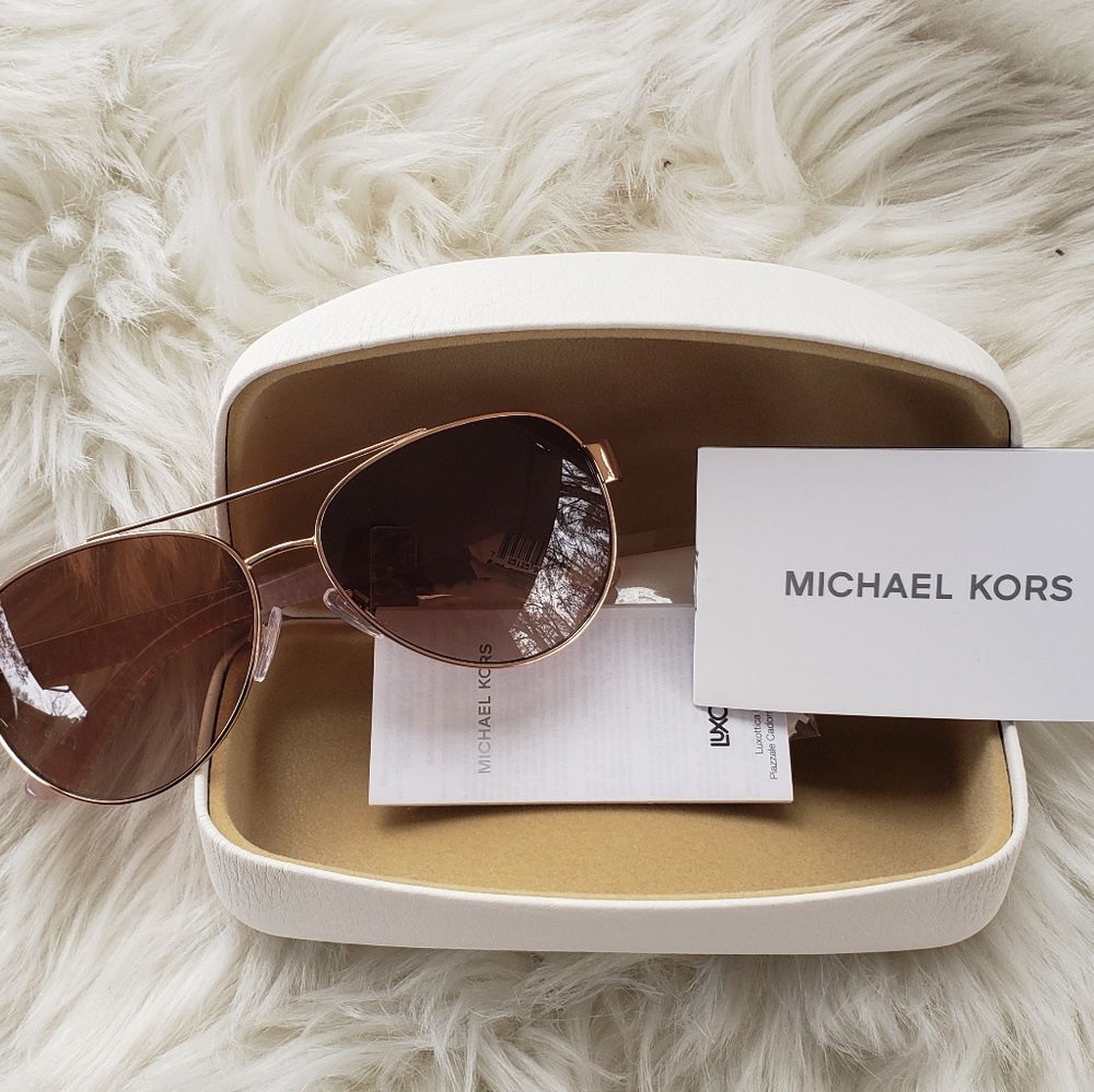 Mk woman sunglasses